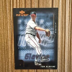 2002 TOM GLAVINE baseball card 
Upper Deck #152
